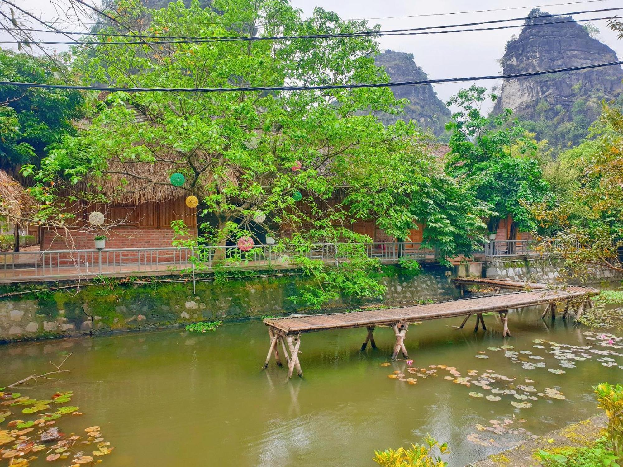 Quoc Khanh Bamboo Homestay Нин Бин Екстериор снимка