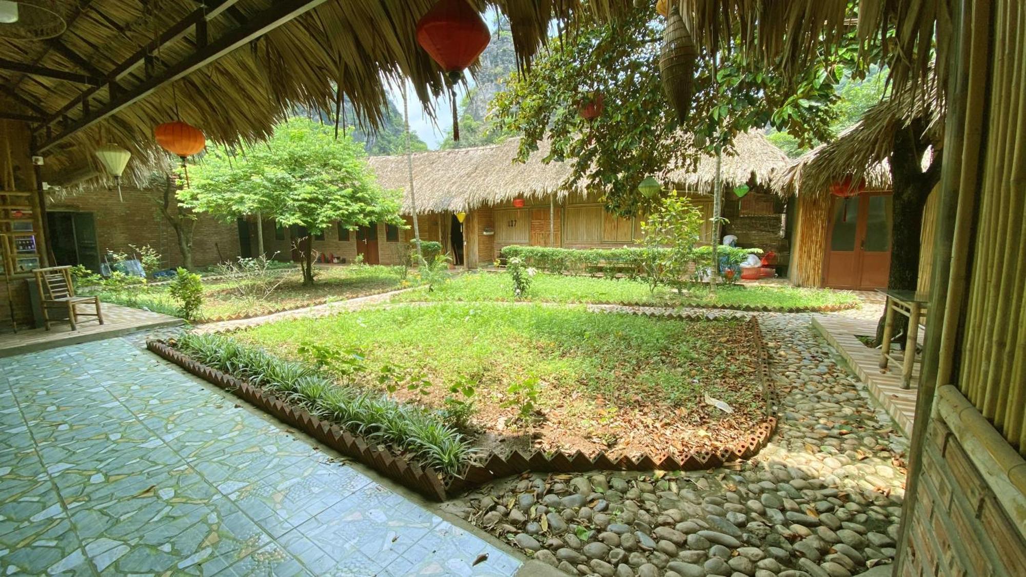 Quoc Khanh Bamboo Homestay Нин Бин Екстериор снимка